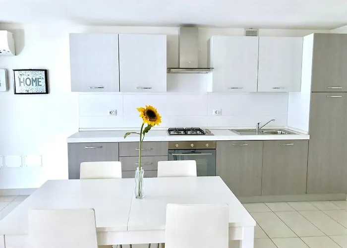 Apartament Nuovissimo Piano Terra A Due Passi Dal Mare *